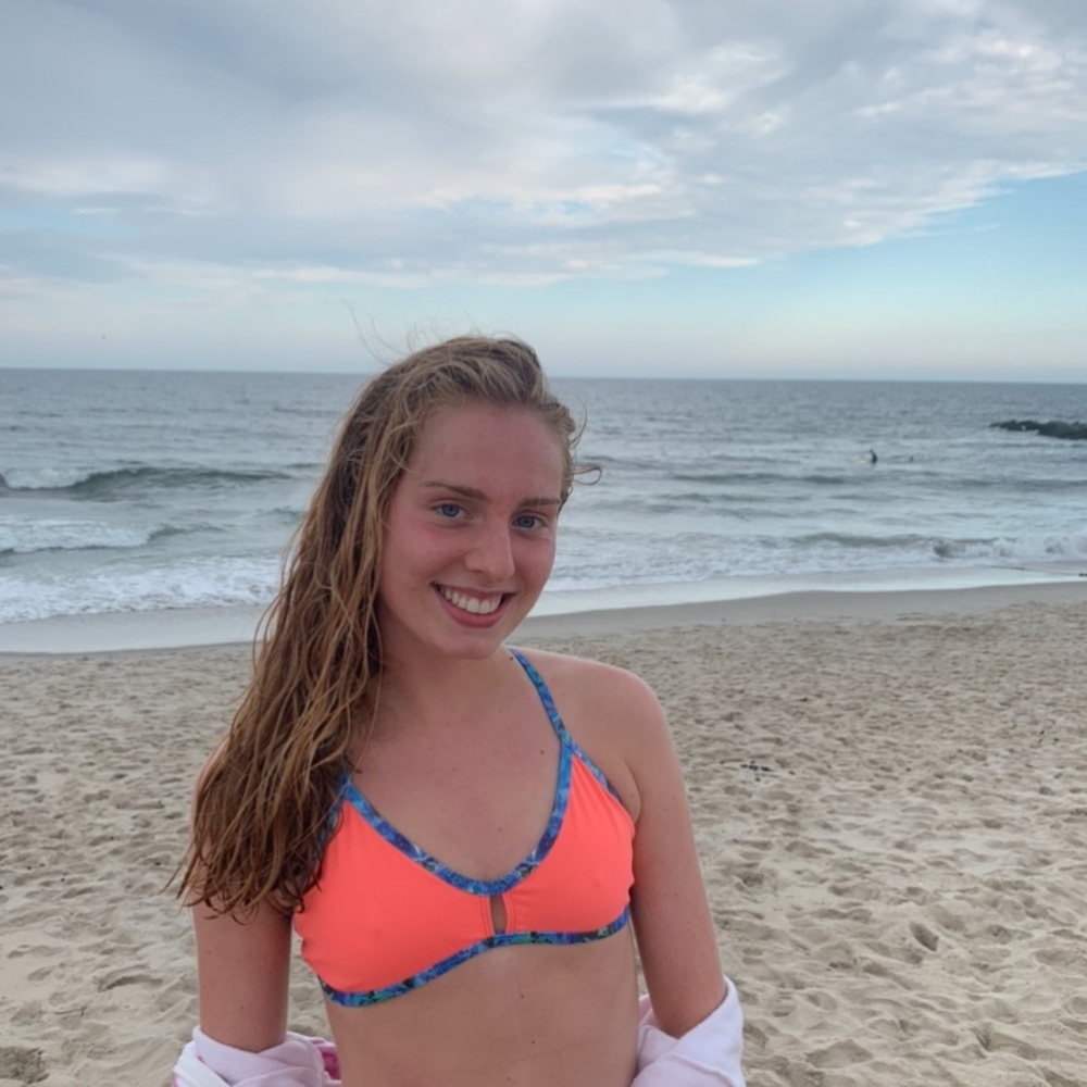 Jolyn bikini top🤩